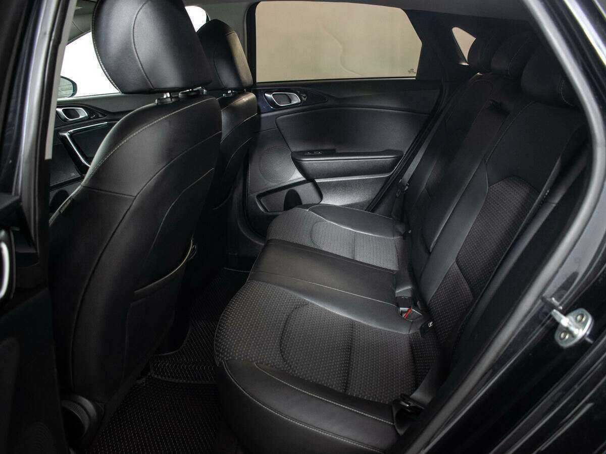 Купить Kia Ceed, 2018, 173 718 км.. Фото: #9