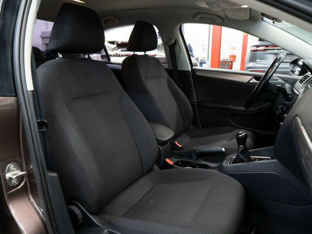 Купить Volkswagen Jetta, 2016, 107 000 км.. Фото: #9