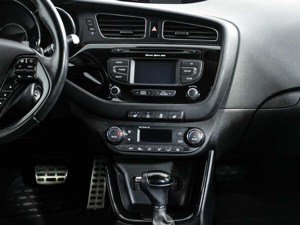 Купить Kia Ceed, 2014, 207 412 км.. Фото: #13