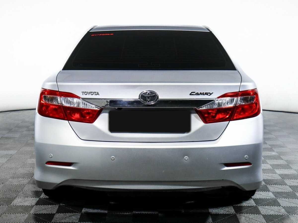 Купить Toyota Camry, 2013, 235 354 км.. Фото: #5