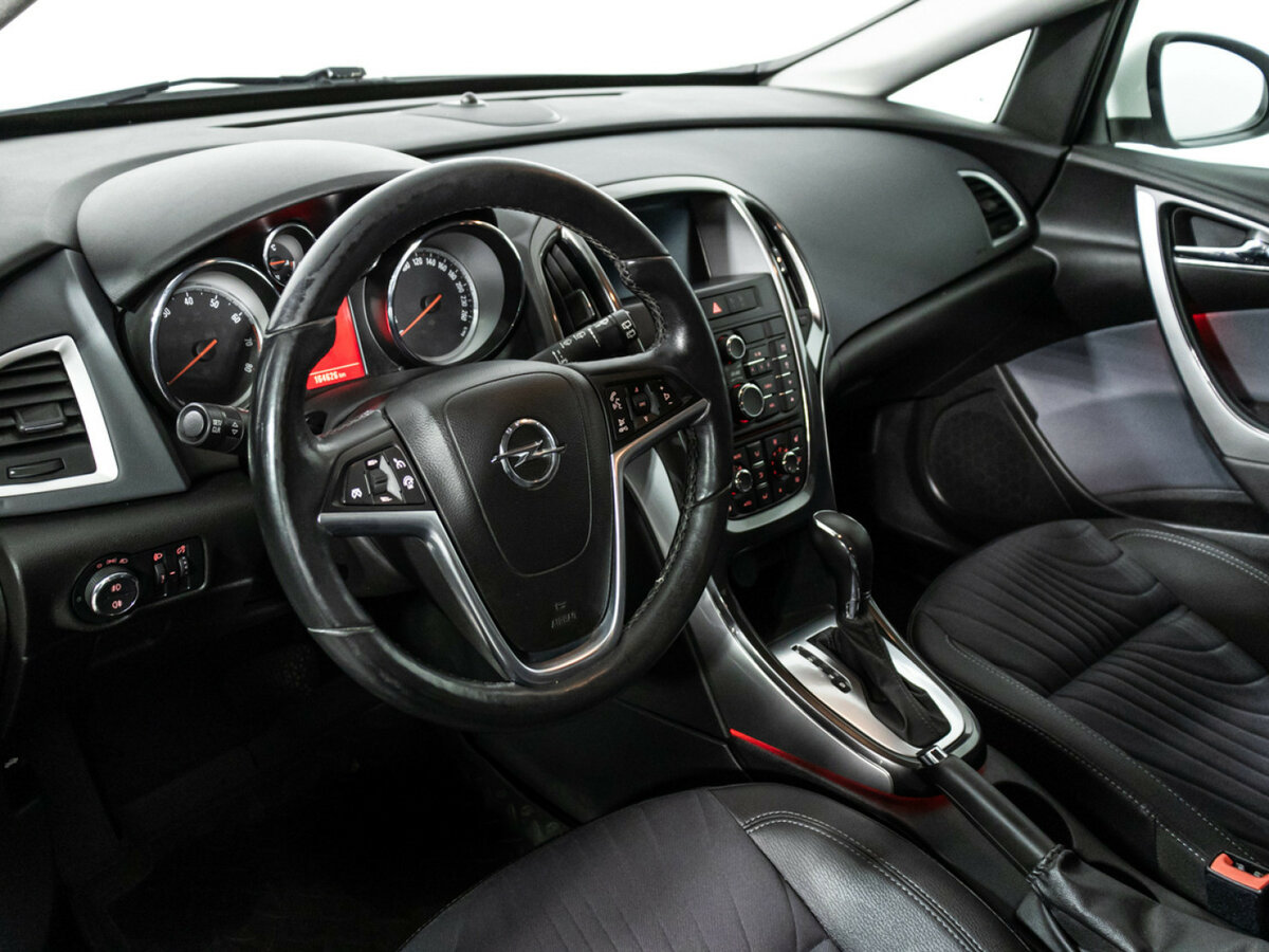 Купить Opel Astra, 2014, 164 624 км.. Фото: #10