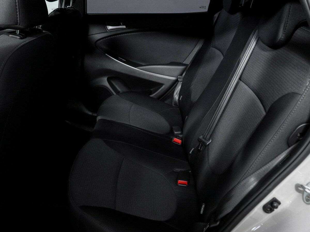 Купить Hyundai Solaris, 2015, 73 940 км.. Фото: #6