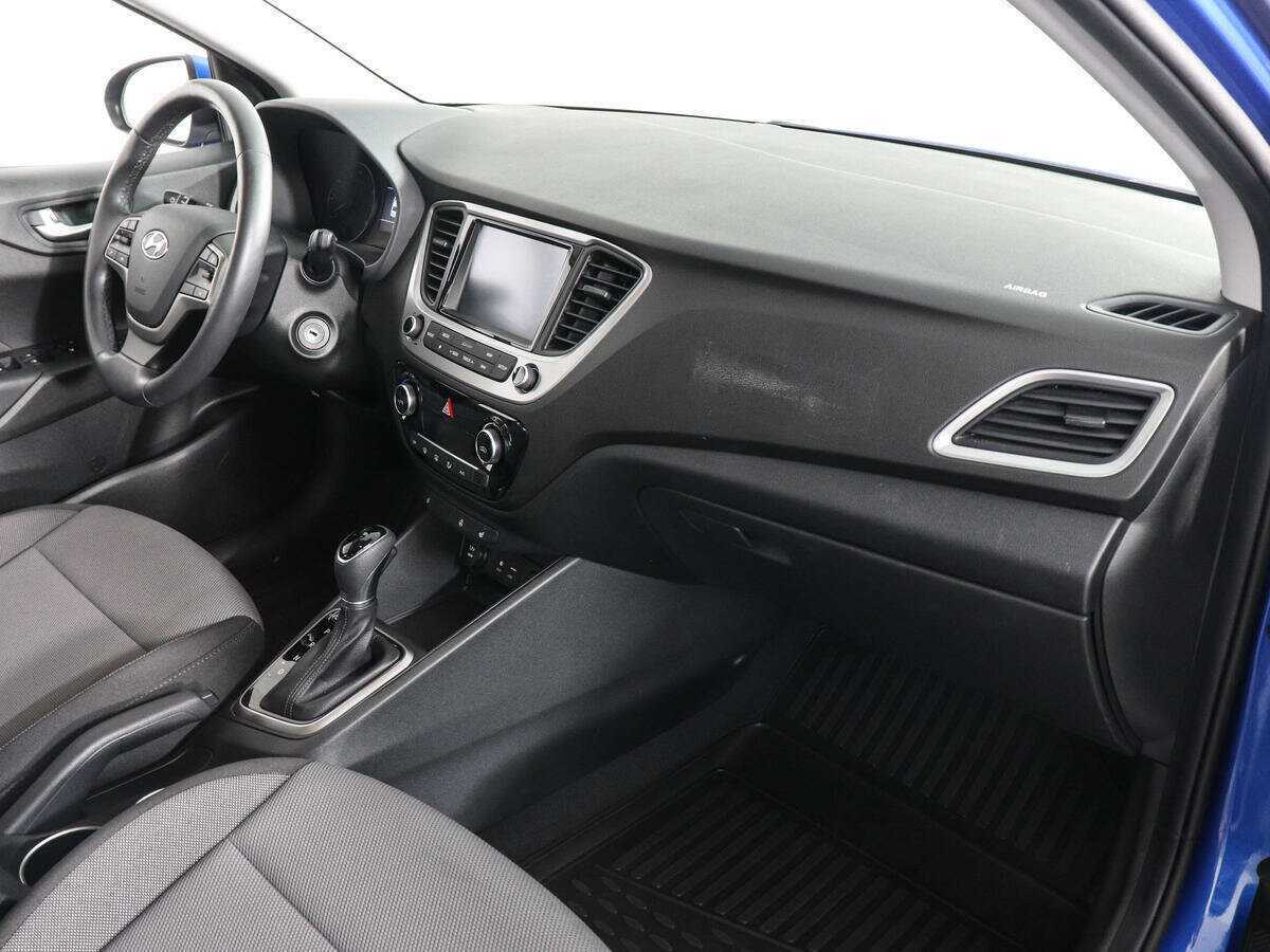 Купить Hyundai Solaris, 2017, 14 660 км.. Фото: #9