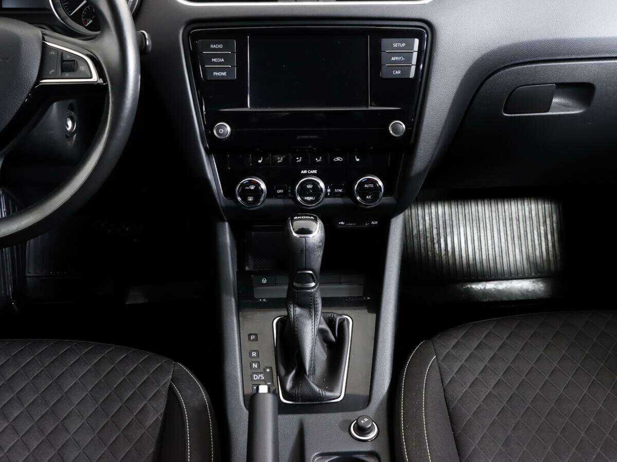 Купить Skoda Octavia, 2017, 85 765 км.. Фото: #9