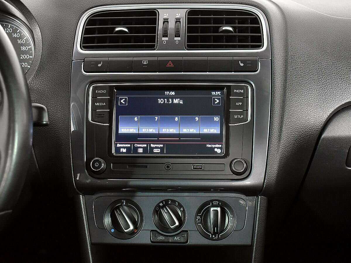 Купить Volkswagen Polo, 2020, 79 738 км.. Фото: #12