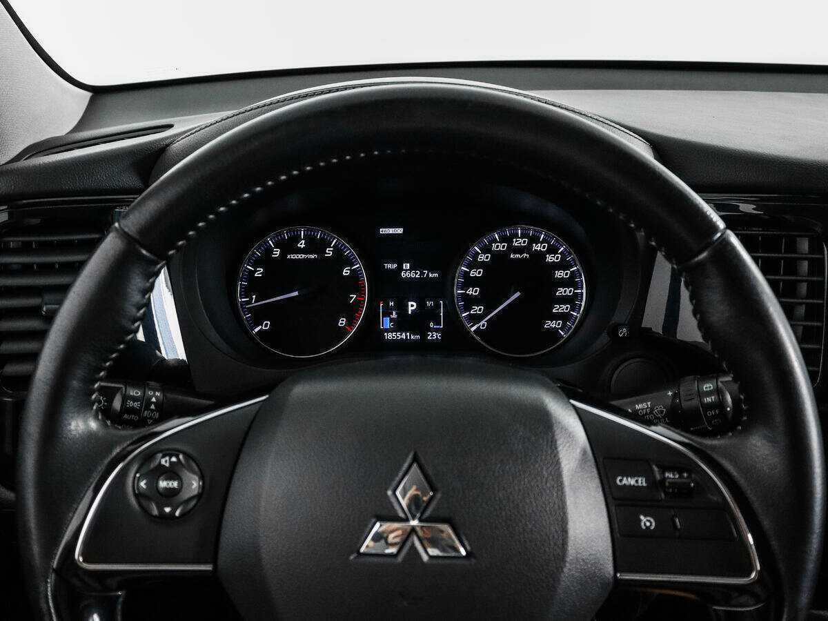Купить Mitsubishi Outlander, 2018, 185 539 км.. Фото: #15