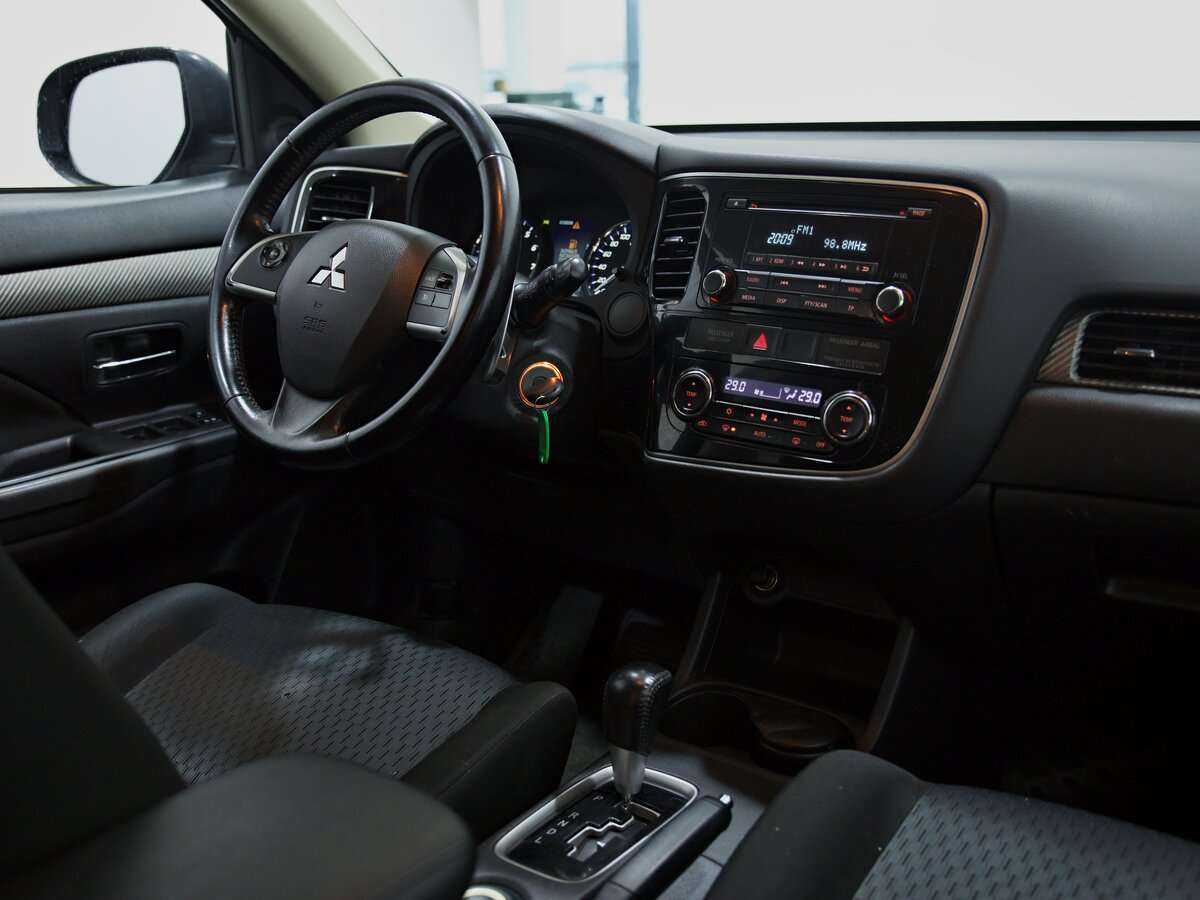 Купить Mitsubishi Outlander, 2013, 200 551 км.. Фото: #6