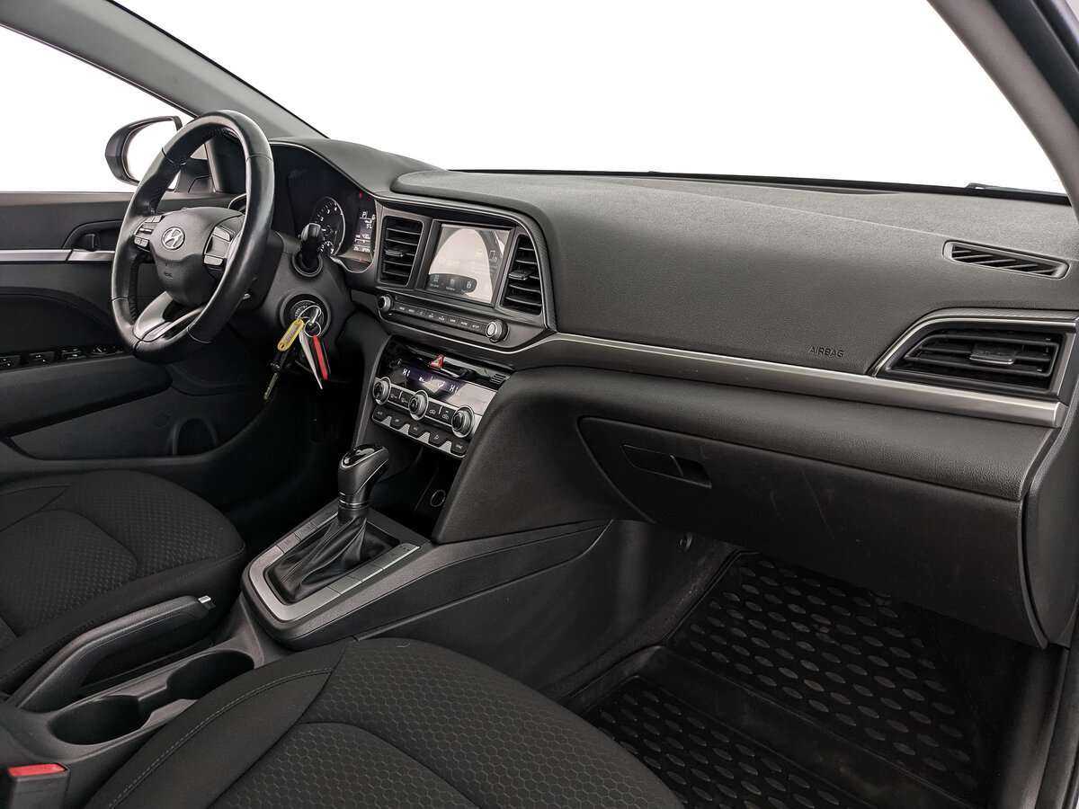 Купить Hyundai Elantra, 2020, 32 430 км.. Фото: #8