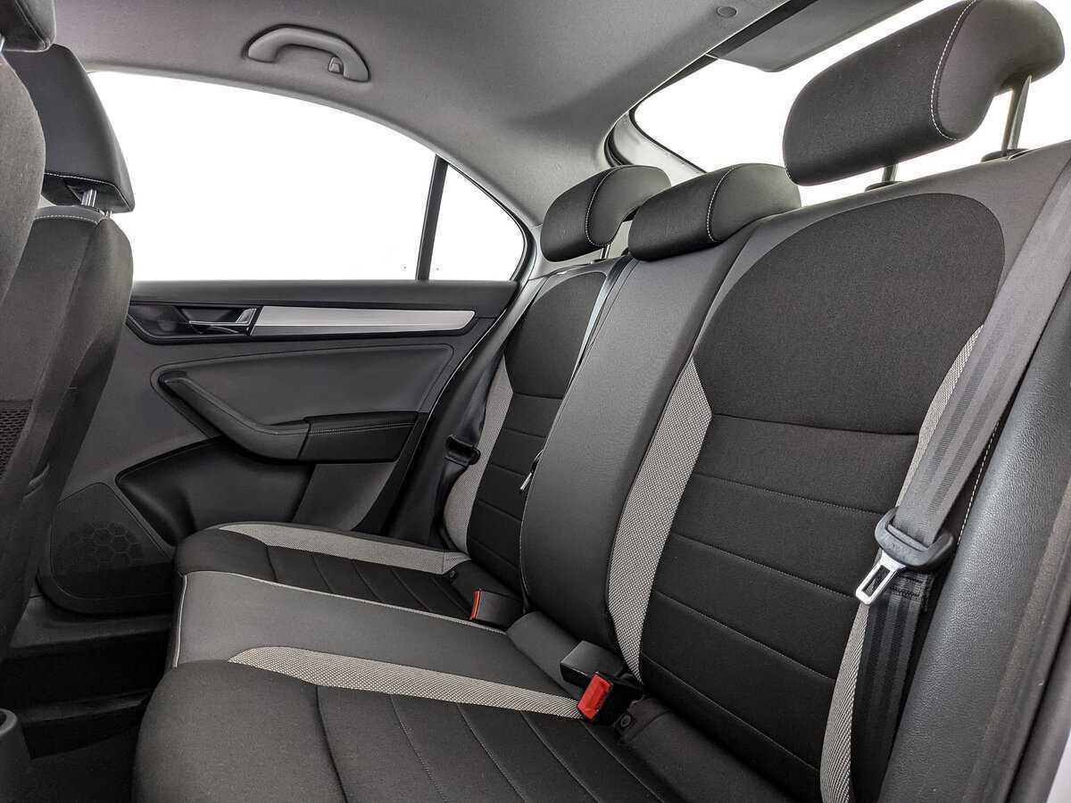 Купить Skoda Rapid, 2018, 110 276 км.. Фото: #13