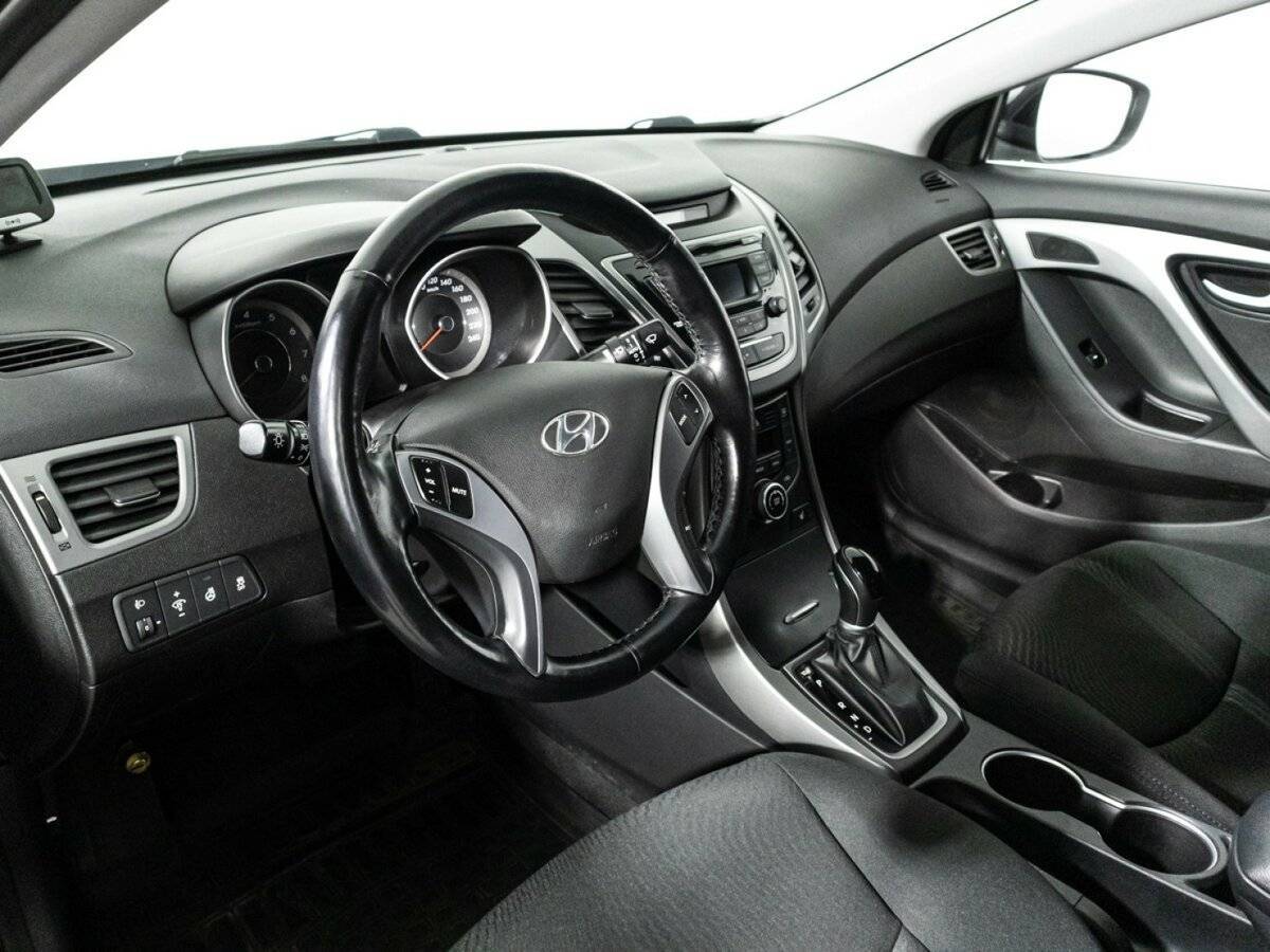 Купить Hyundai Elantra, 2015, 89 590 км.. Фото: #10
