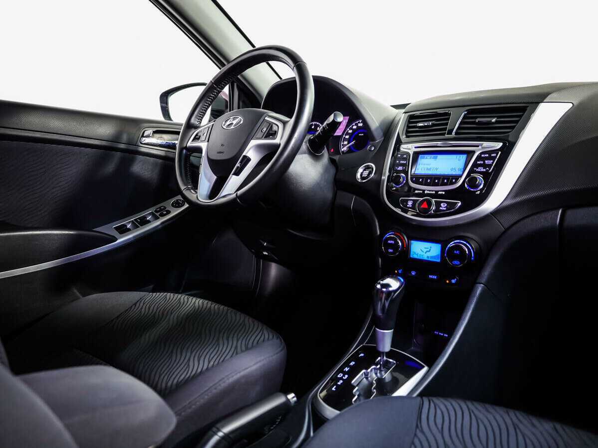 Купить Hyundai Solaris, 2012, 127 497 км.. Фото: #7