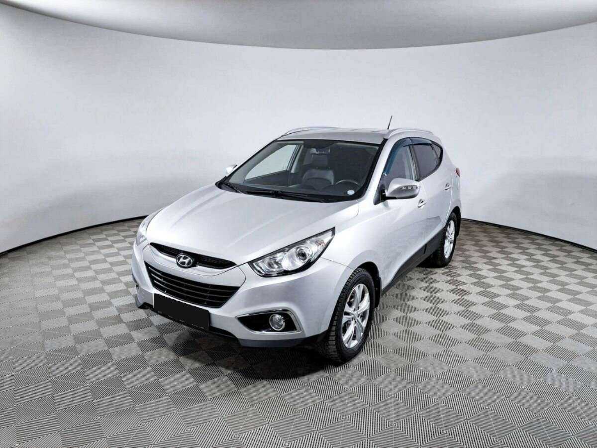 Купить Hyundai ix35, 2012, 111 915 км.. Посмотреть фото