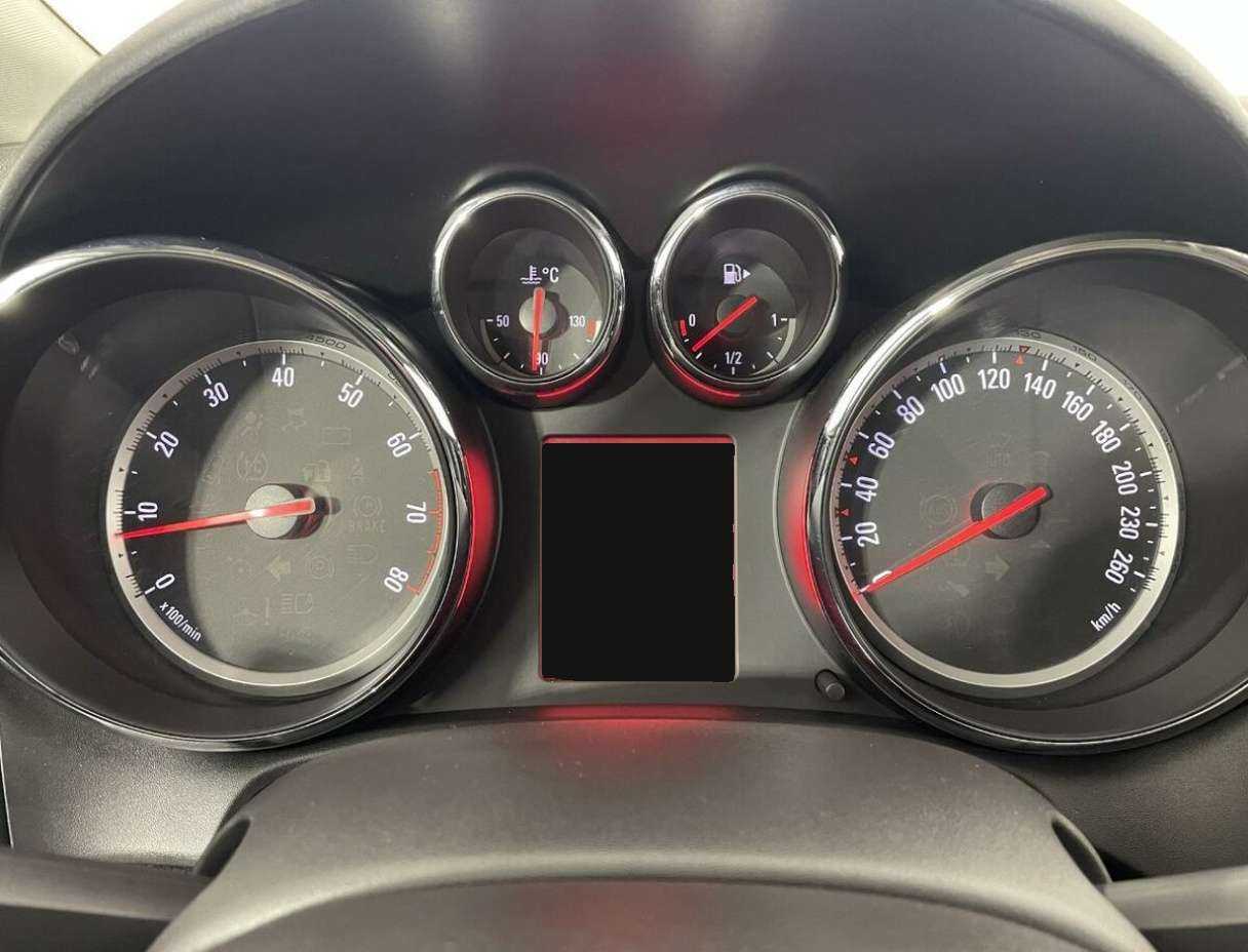 Купить Opel Astra, 2012, 173 688 км.. Фото: #10