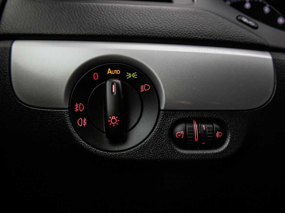 Купить Volkswagen Jetta, 2012, 189 623 км.. Фото: #16