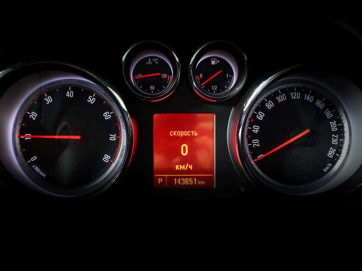 Купить Opel Astra, 2014, 143 650 км.. Фото: #8