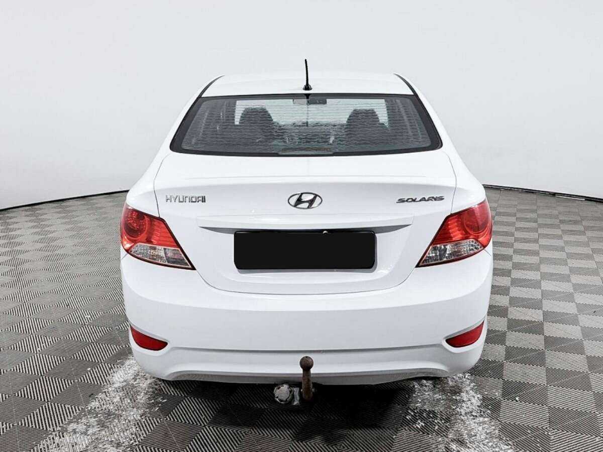 Купить Hyundai Solaris, 2013, 179 198 км.. Фото: #5