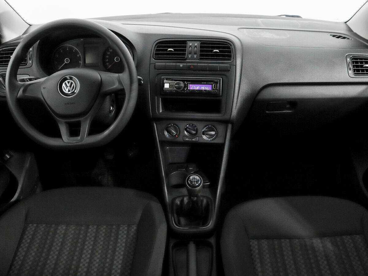 Купить Volkswagen Polo, 2018, 220 998 км.. Фото: #9