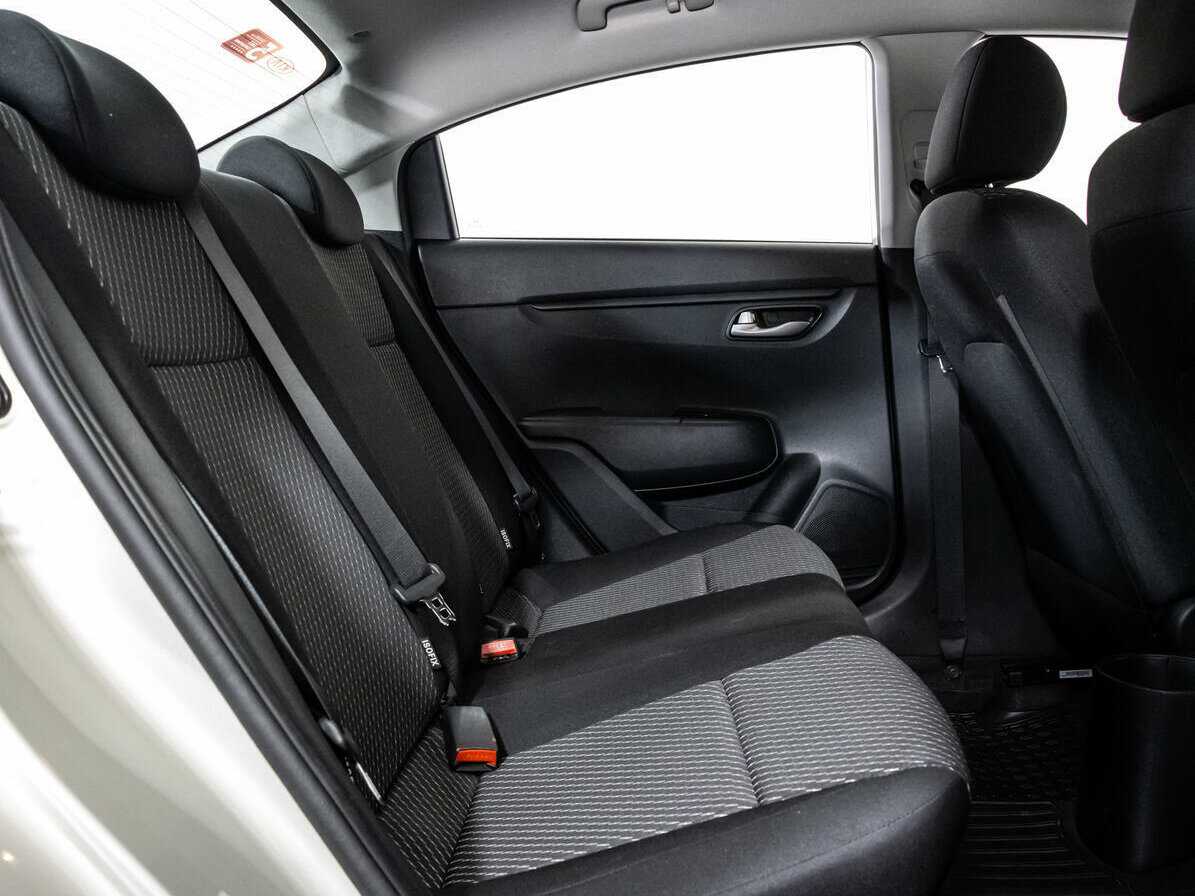 Купить Kia Rio, 2018, 33 888 км.. Фото: #9