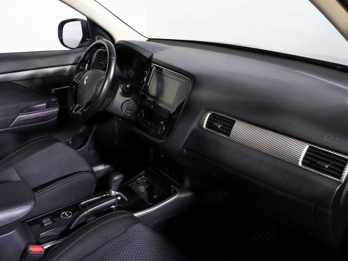Купить Mitsubishi Outlander, 2018, 98 900 км.. Фото: #10