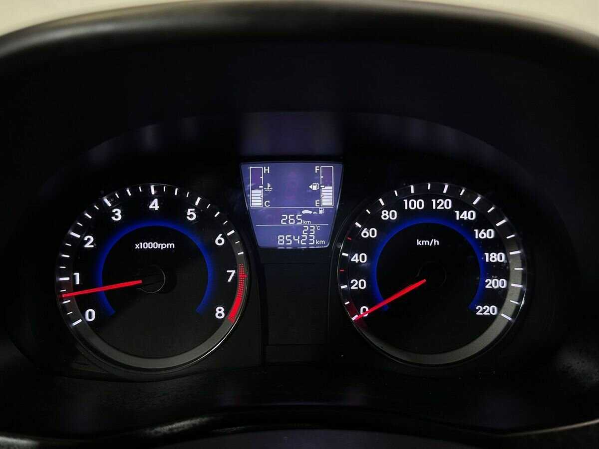 Купить Hyundai Solaris, 2015, 85 419 км.. Фото: #11