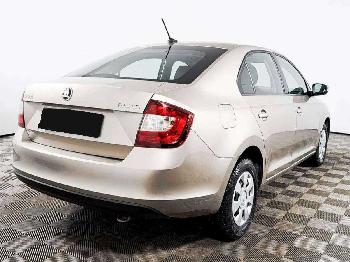 Купить Skoda Rapid, 2018, 141 500 км.. Фото: #3