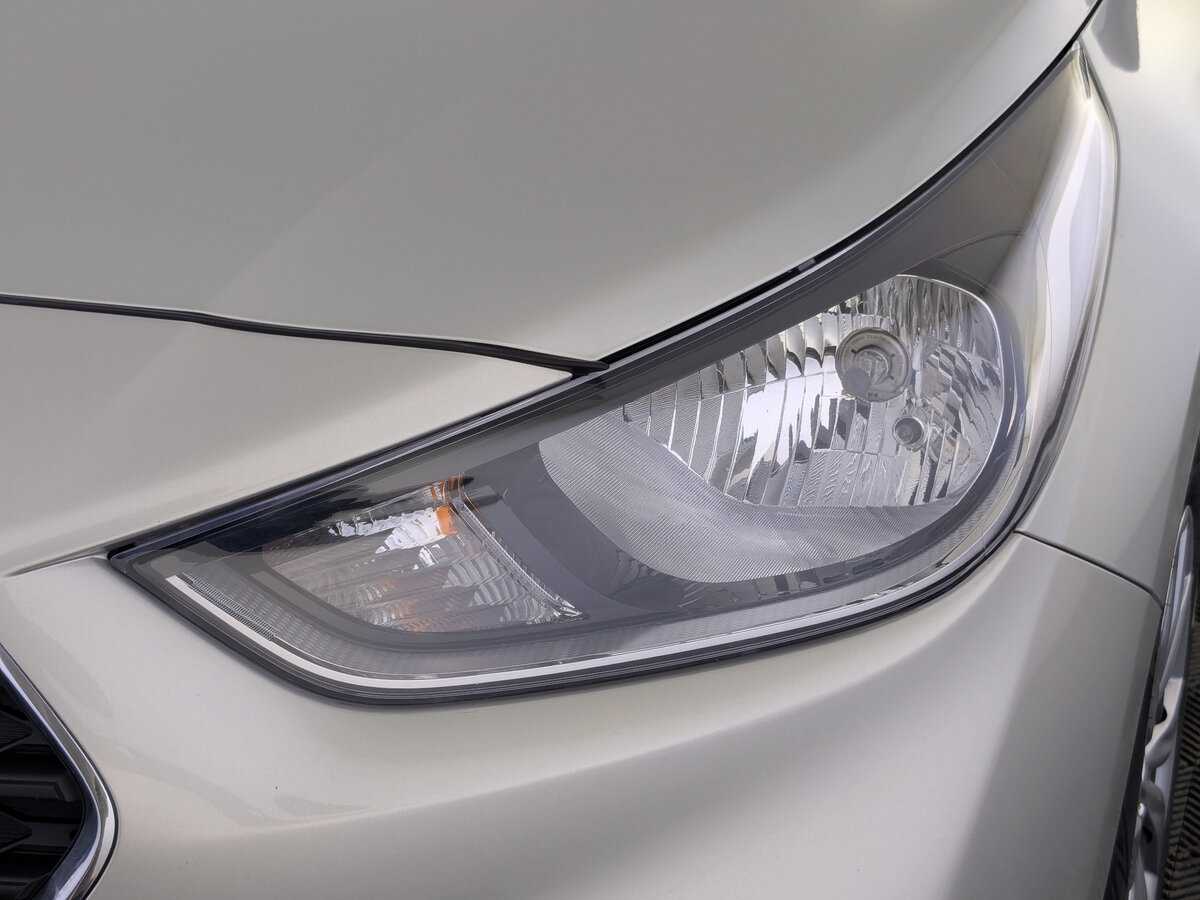 Купить Hyundai Solaris, 2019, 62 670 км.. Фото: #10