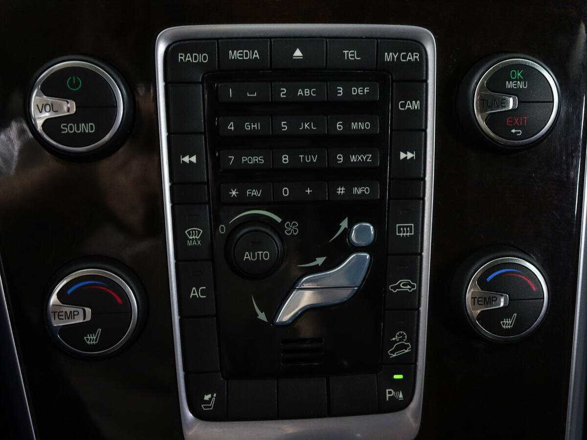 Купить Volvo XC60, 2012, 248 152 км.. Фото: #22