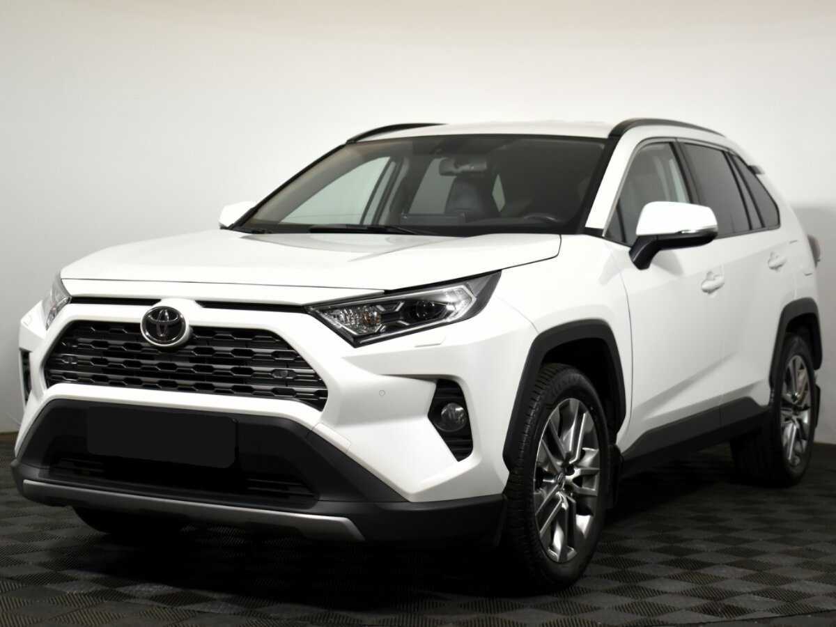 Купить Toyota RAV4, 2021, 120 000 км.. Посмотреть фото