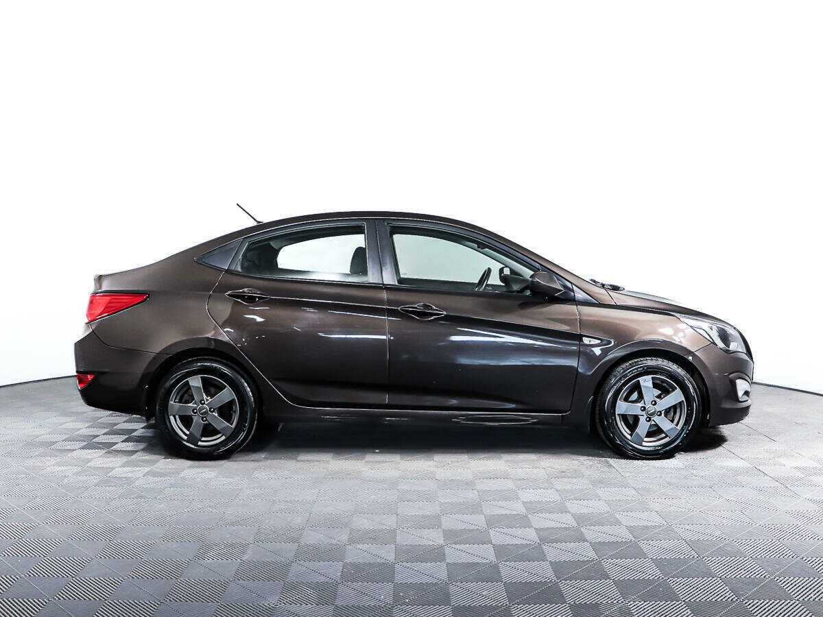 Купить Hyundai Solaris, 2016, 39 014 км.. Фото: #3