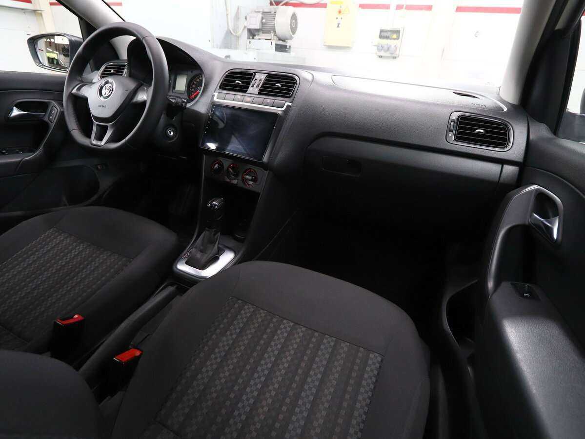 Купить Volkswagen Polo, 2017, 154 000 км.. Фото: #8