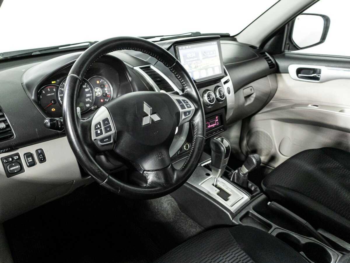 Купить Mitsubishi Pajero Sport, 2013, 215 151 км.. Фото: #10