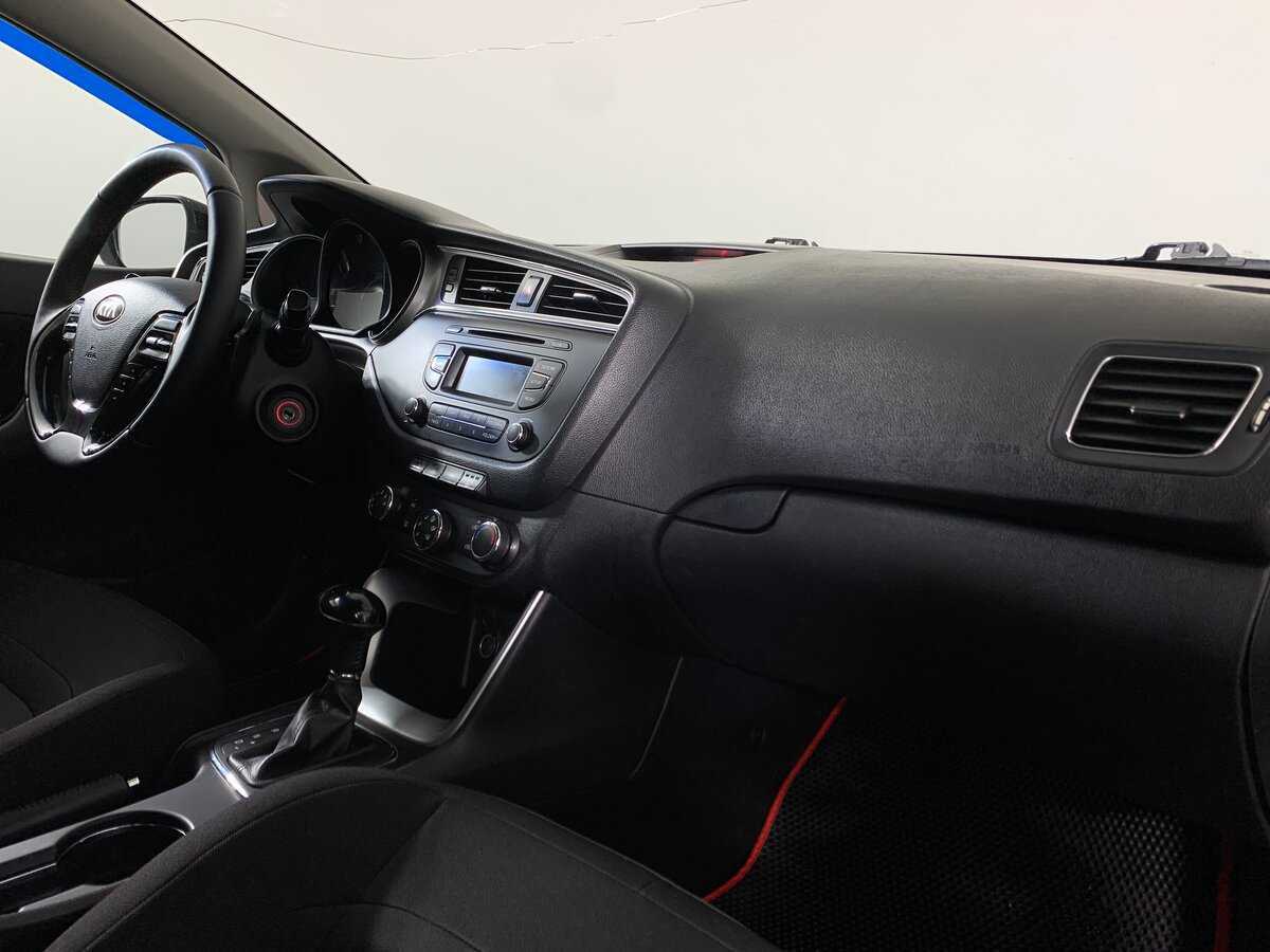 Купить Kia Ceed, 2016, 253 340 км.. Фото: #11