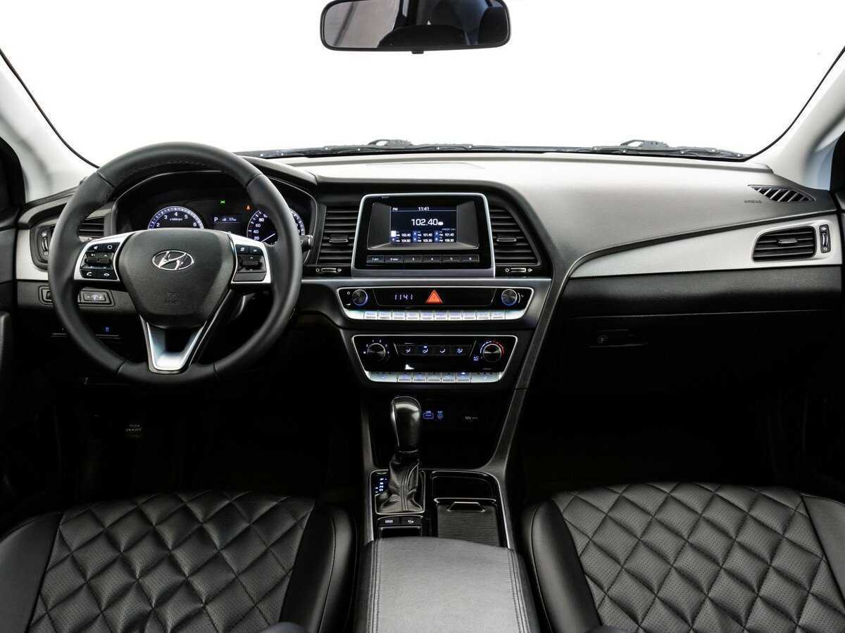 Купить Hyundai Sonata, 2019, 120 985 км.. Фото: #11