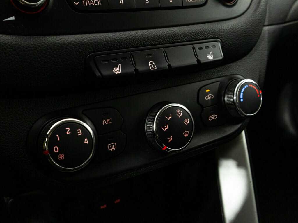 Купить Kia Ceed, 2012, 262 426 км.. Фото: #14