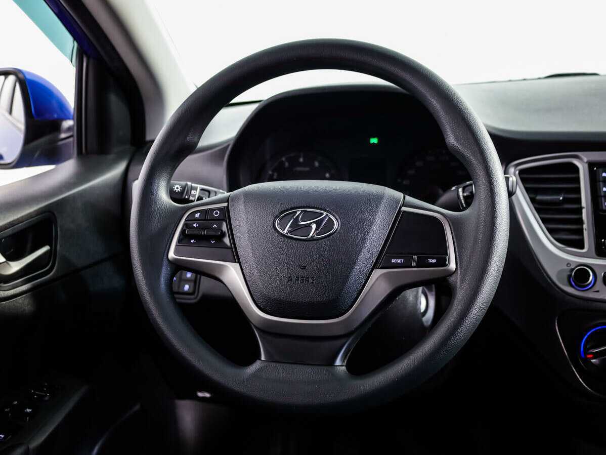 Купить Hyundai Solaris, 2019, 211 326 км.. Фото: #9