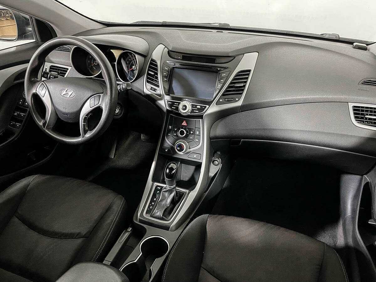 Купить Hyundai Elantra, 2015, 260 815 км.. Фото: #8