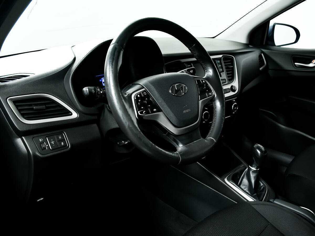 Купить Hyundai Solaris, 2017, 244 762 км.. Фото: #12