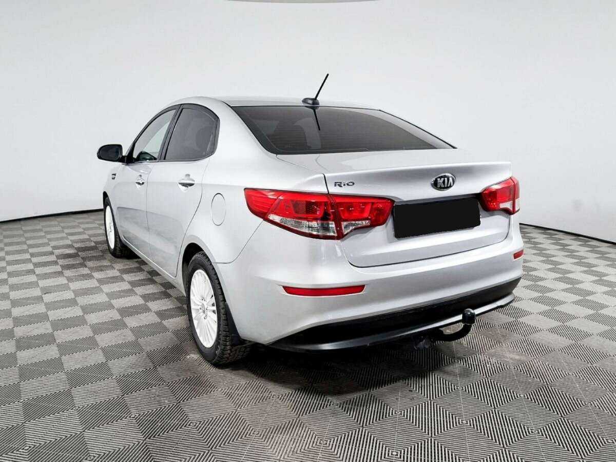 Купить Kia Rio, 2017, 127 600 км.. Фото: #5