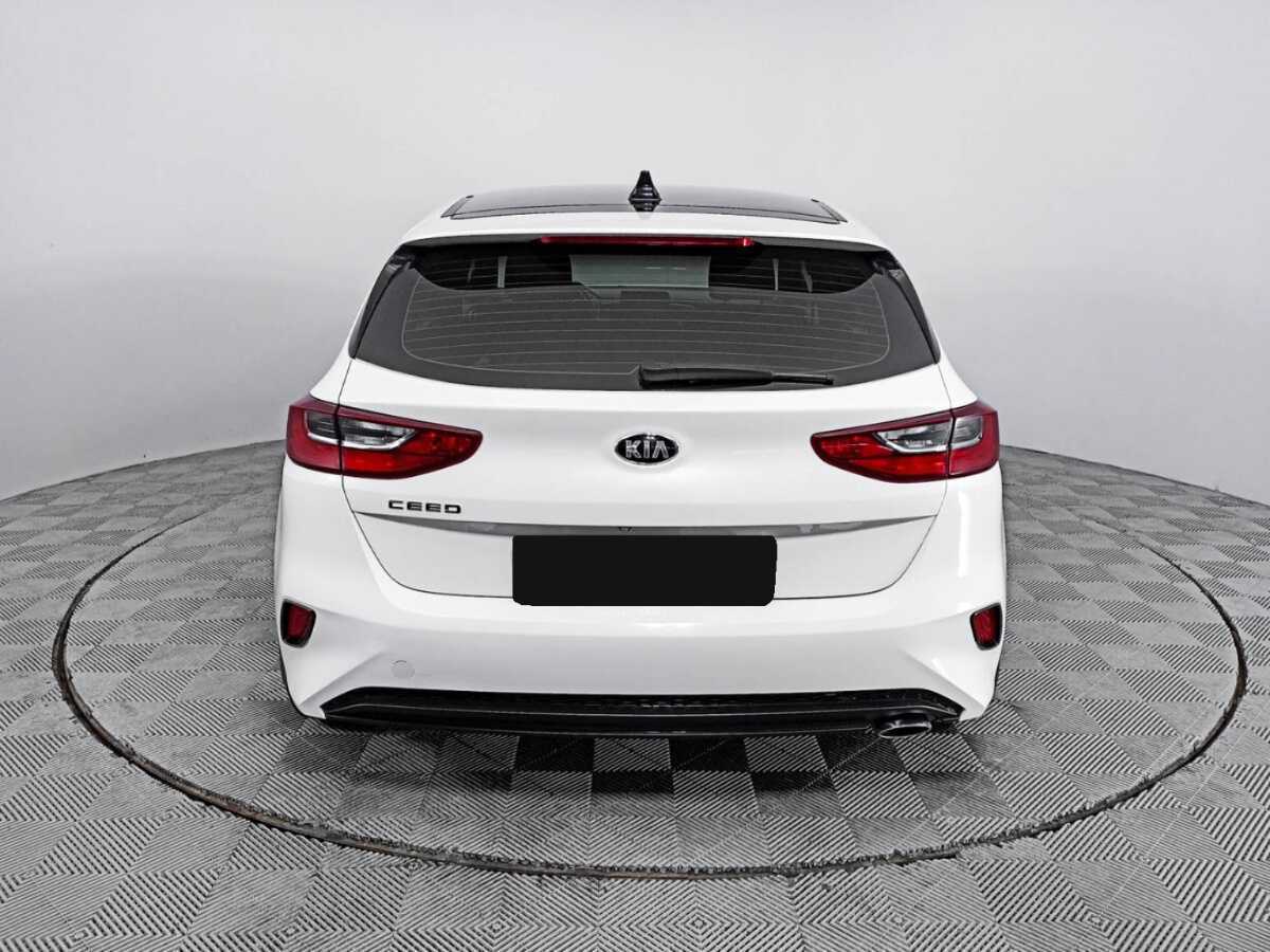 Купить Kia Ceed, 2018, 138 129 км.. Фото: #5