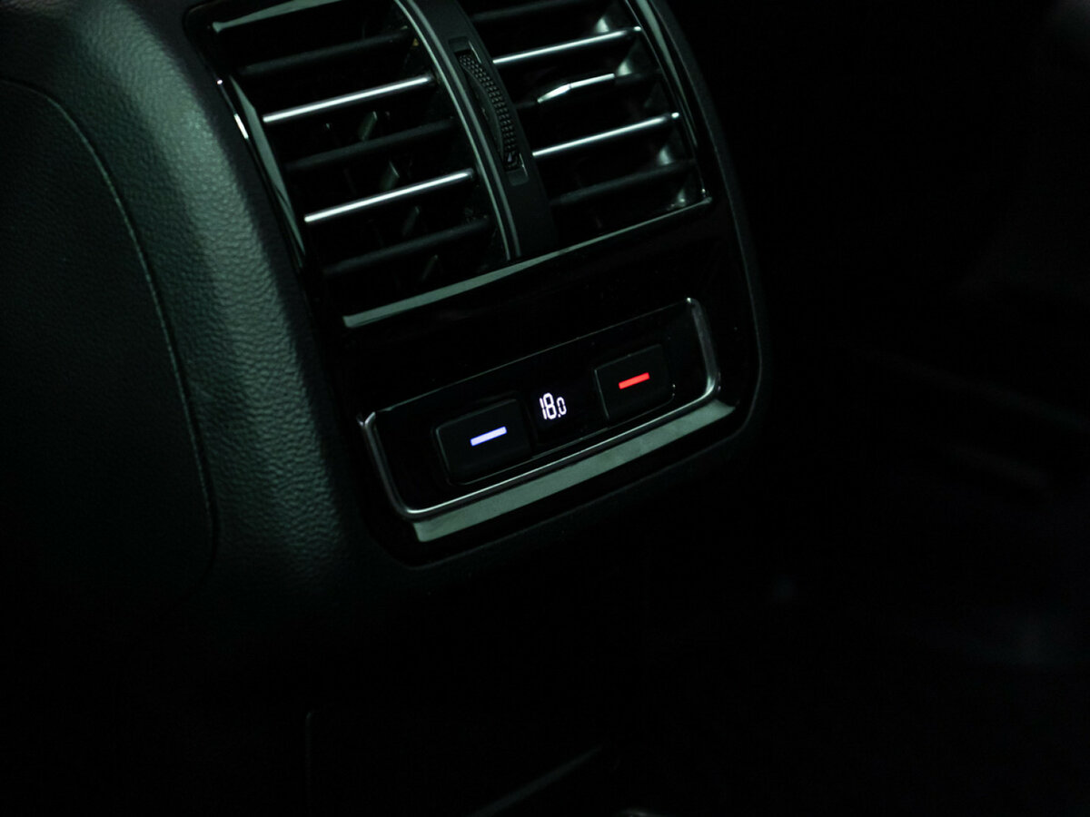 Купить Volkswagen Passat, 2017, 147 000 км.. Фото: #19