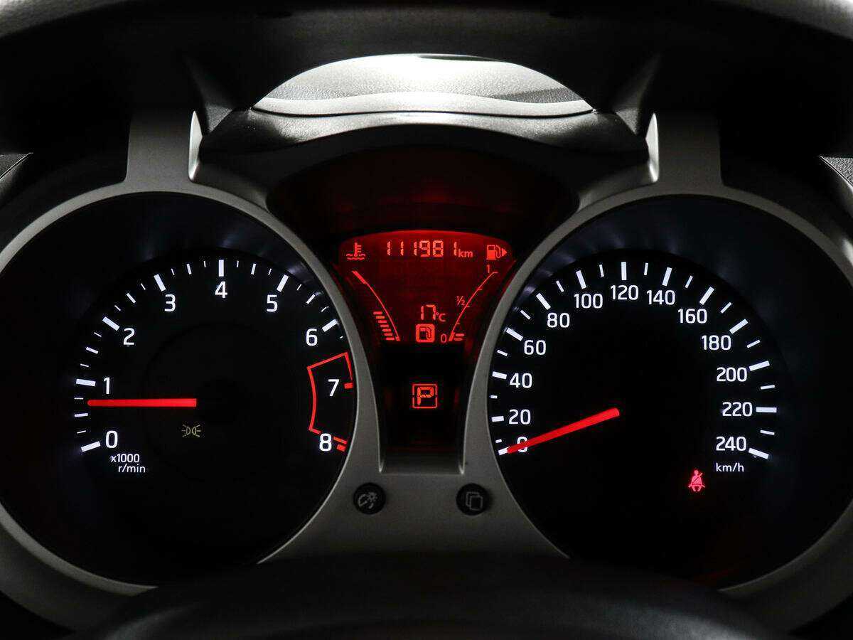 Купить Nissan Juke, 2013, 111 800 км.. Фото: #9