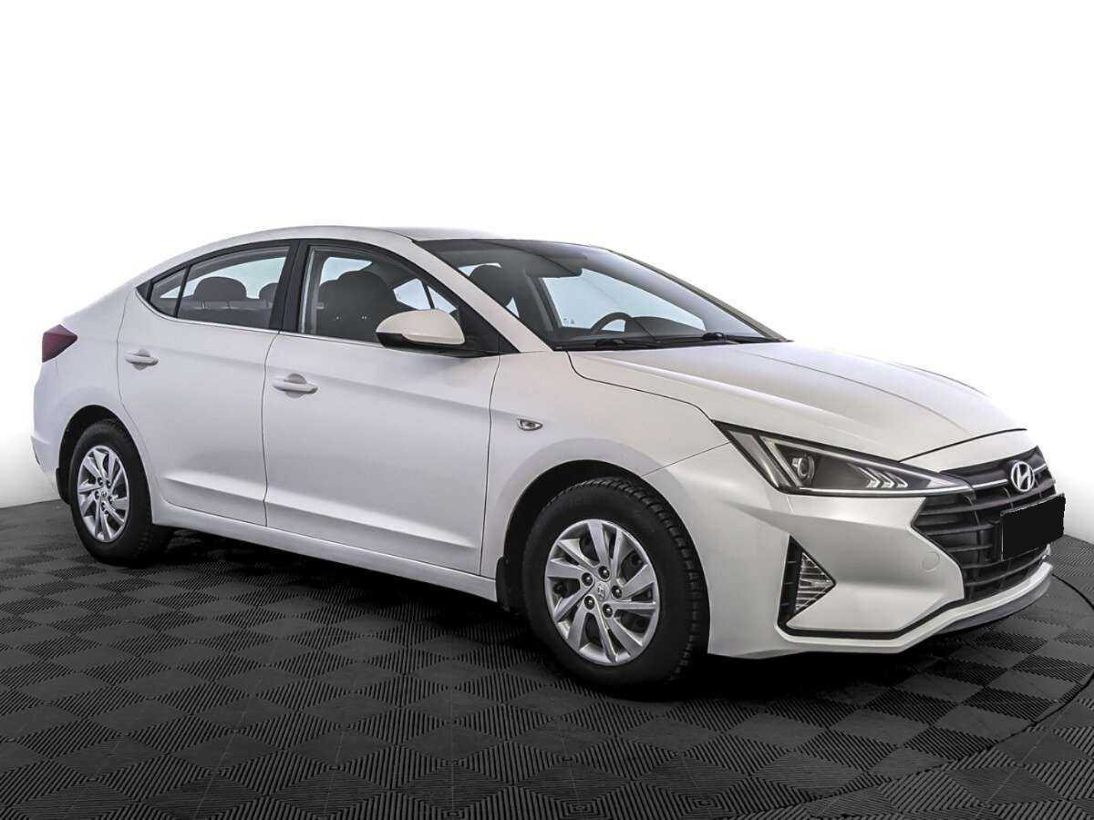 Купить Hyundai Elantra, 2020, 47 171 км.. Фото: #2