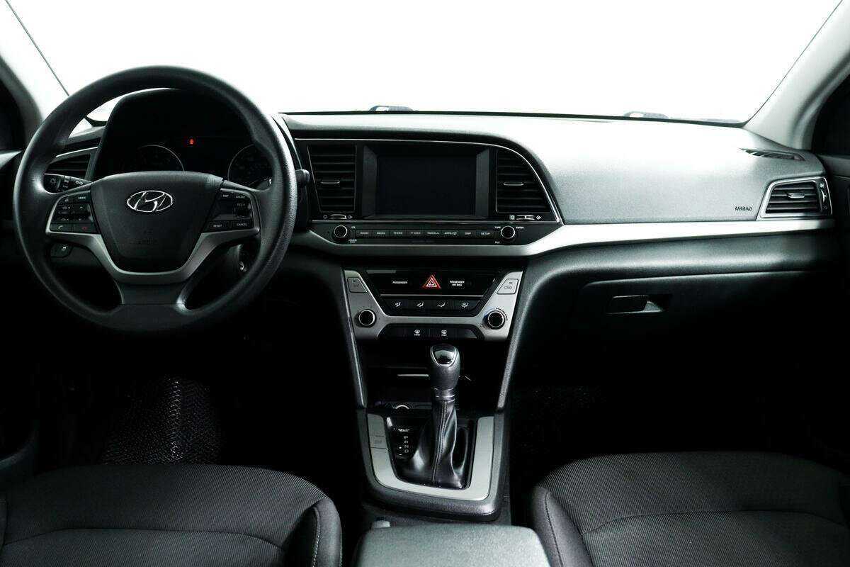 Купить Hyundai Elantra, 2018, 95 171 км.. Фото: #10