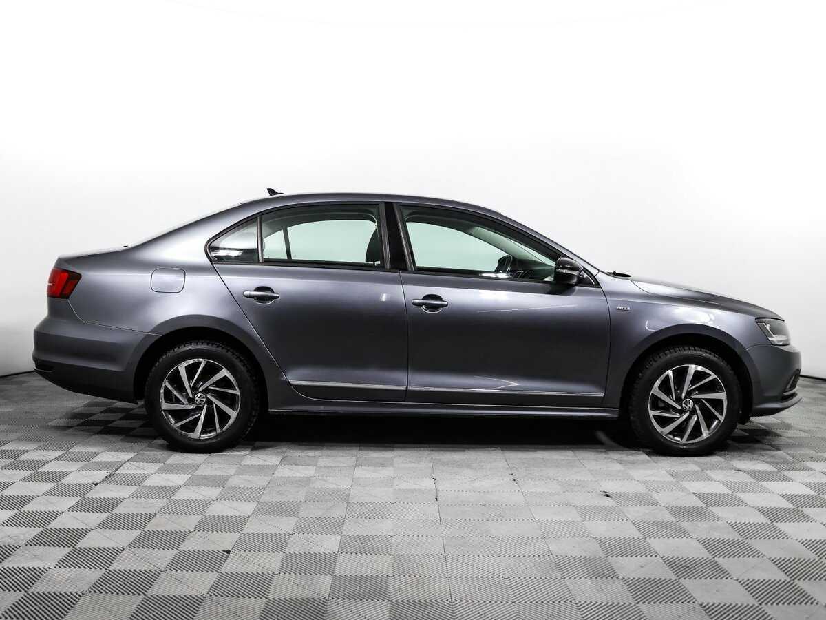Купить Volkswagen Jetta, 2017, 66 437 км.. Фото: #3