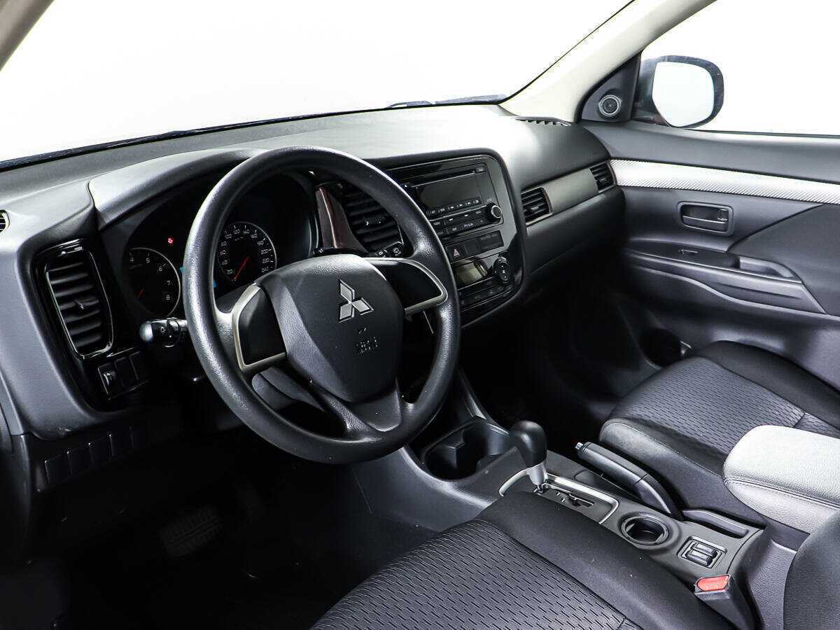 Купить Mitsubishi Outlander, 2012, 42 436 км.. Фото: #12