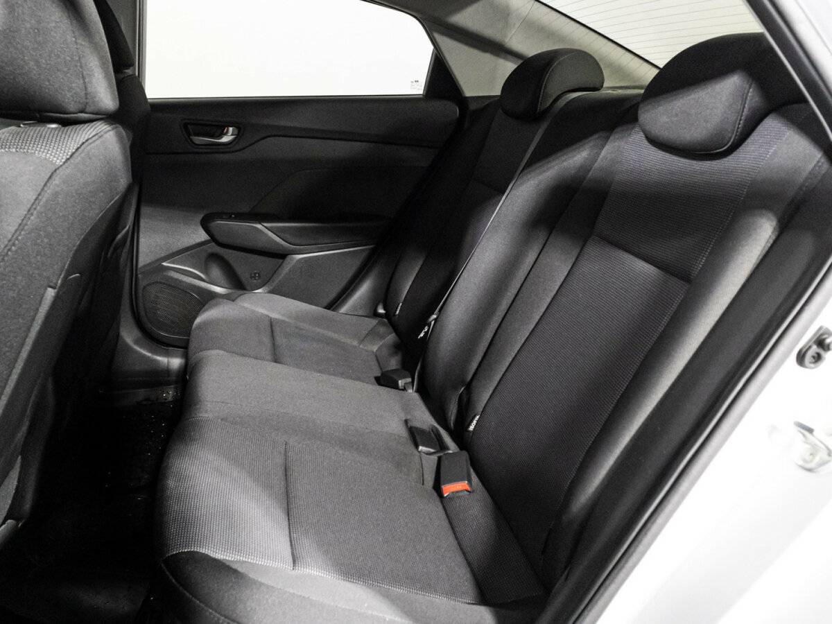 Купить Hyundai Solaris, 2017, 108 500 км.. Фото: #9