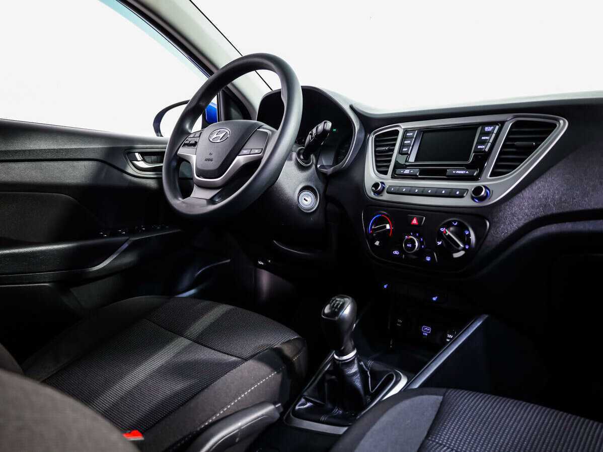 Купить Hyundai Solaris, 2019, 211 326 км.. Фото: #7