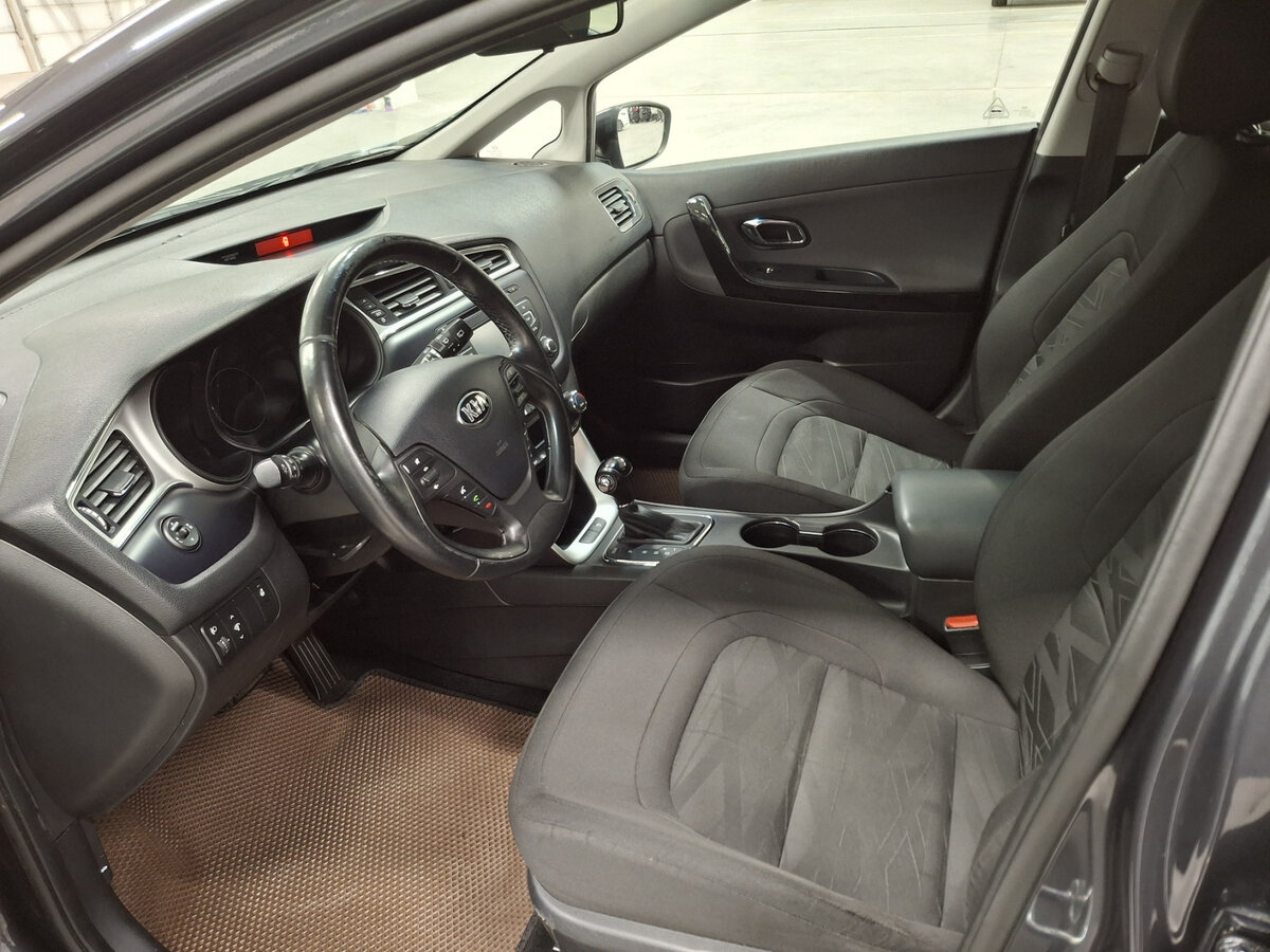 Купить Kia Ceed, 2018, 181 461 км.. Фото: #15