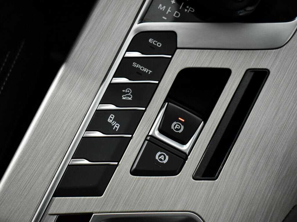 Купить Geely Coolray, 2022, 19 600 км.. Фото: #10