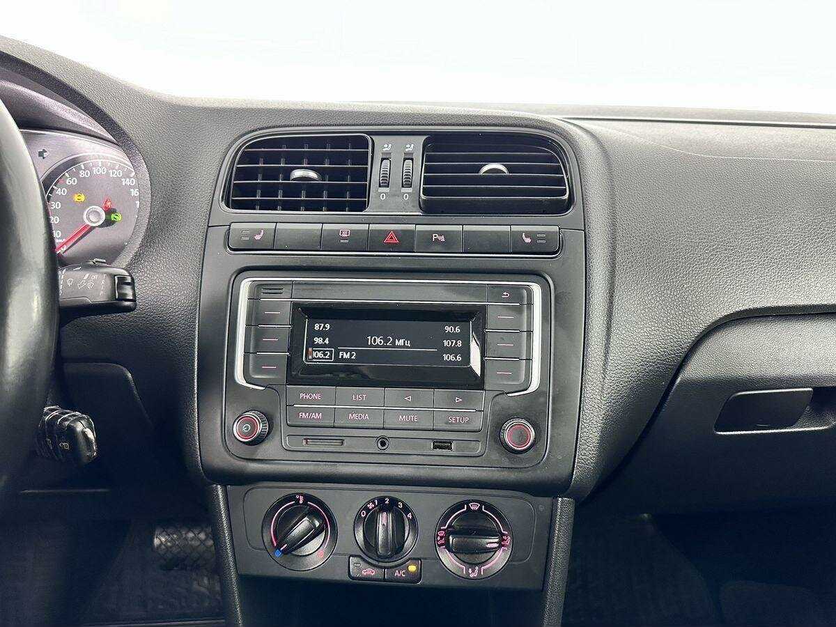 Купить Volkswagen Polo, 2016, 120 441 км.. Фото: #11